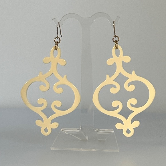 LUXURY white Earrings - Picture 2 of 5